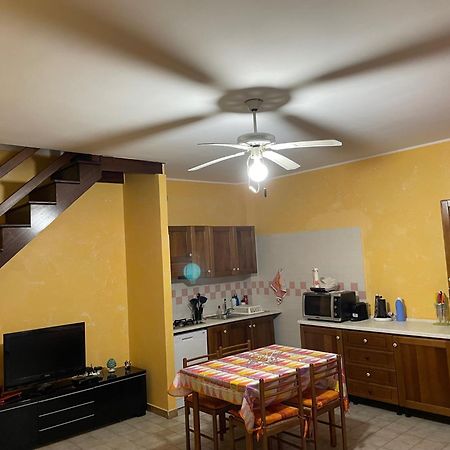 Villetta A Schiera In Villaggio Metatur Метапонто Экстерьер фото